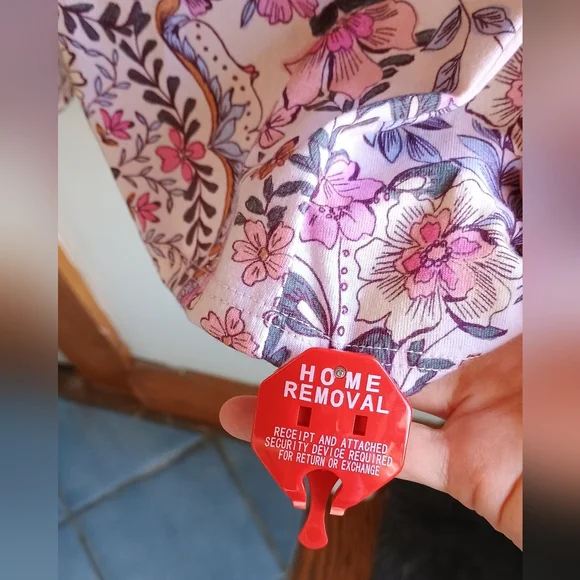 NEW With Tags Johnny Was The Jonesy Sleep Robe The Aussie Size Small Pink Floral - Picture 7 of 7